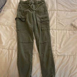 American Eagle Cargo Jeggings ✨3 for $20✨